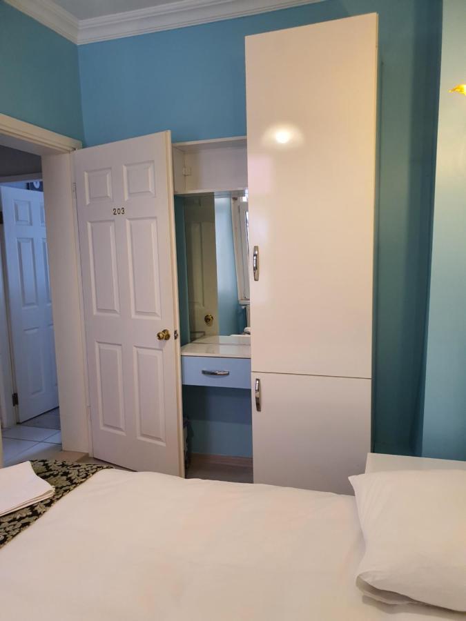 Tulip Guest house 2*