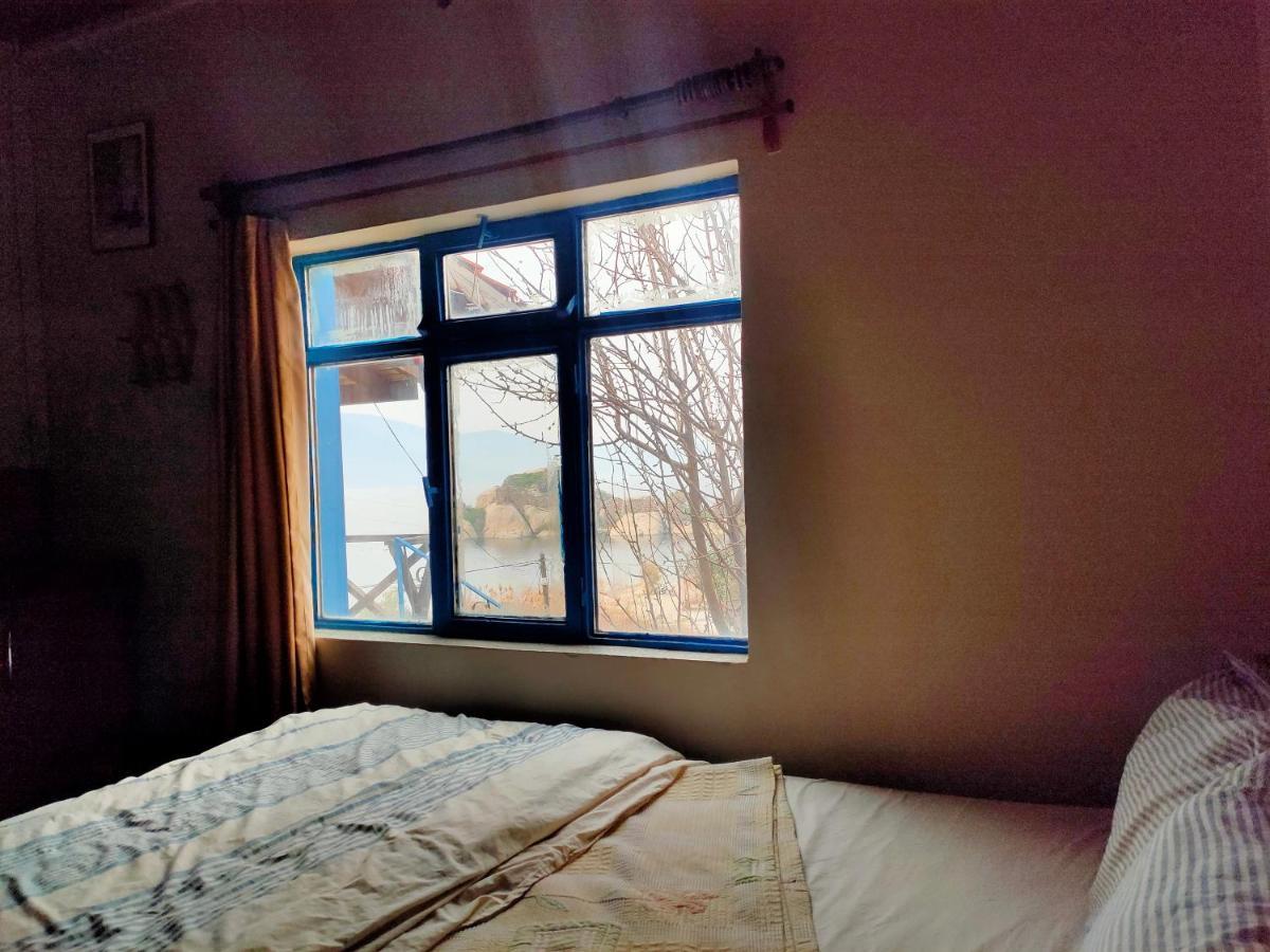 Guest house Selenes