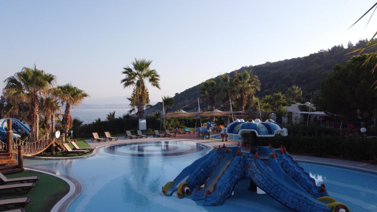 Resort Pine Bay Holiday