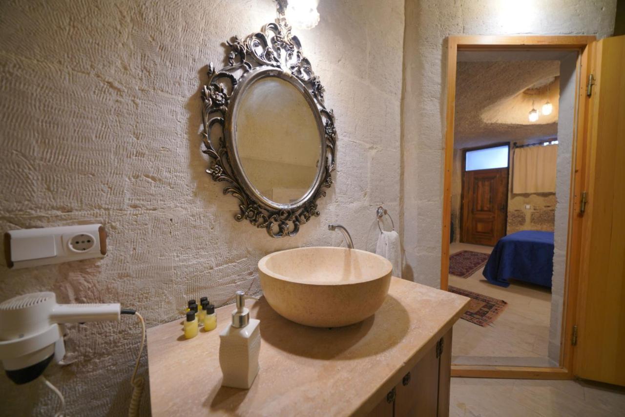 Salkim Cave House