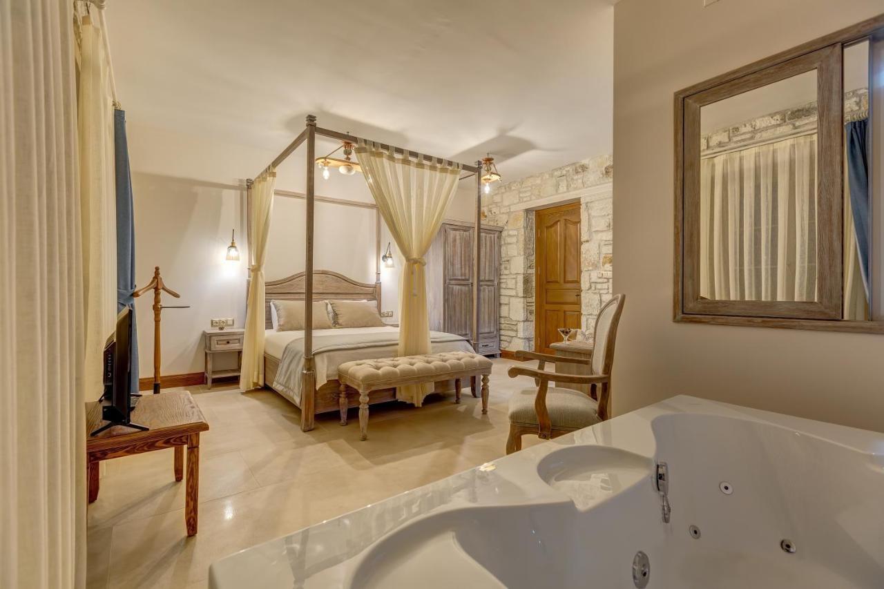Hotel Navalia Foca