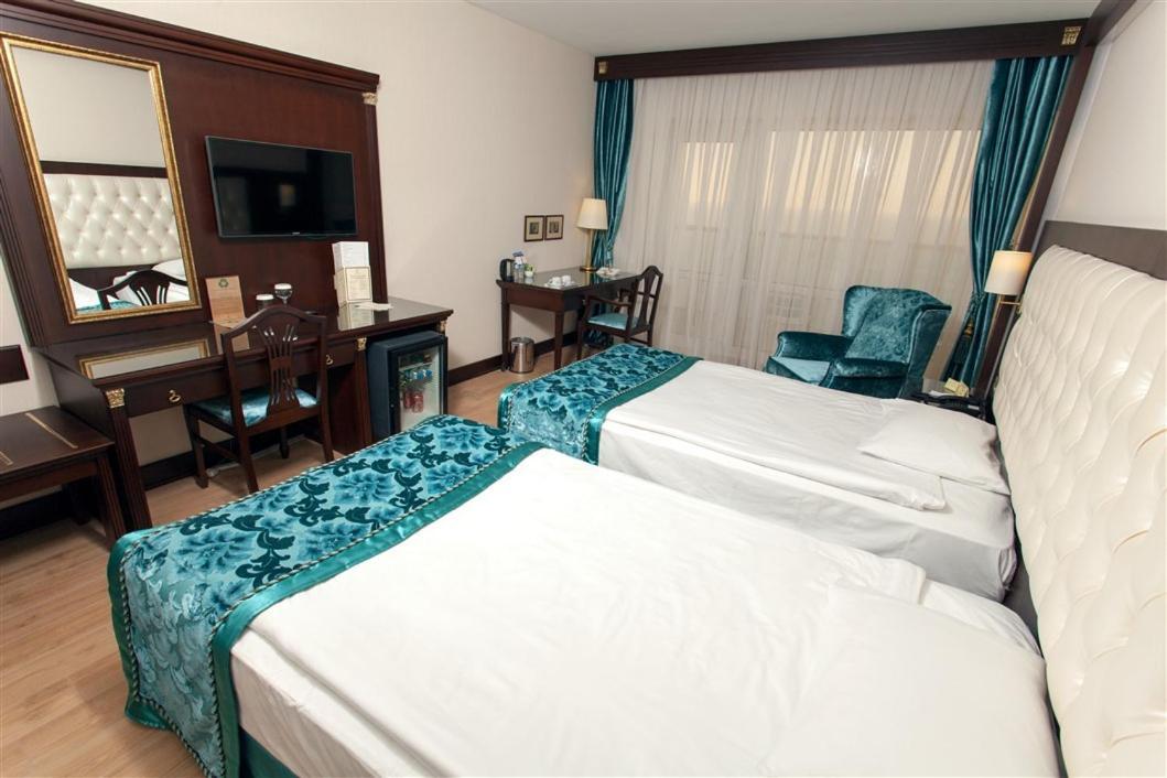 Ege Hotel Izmir