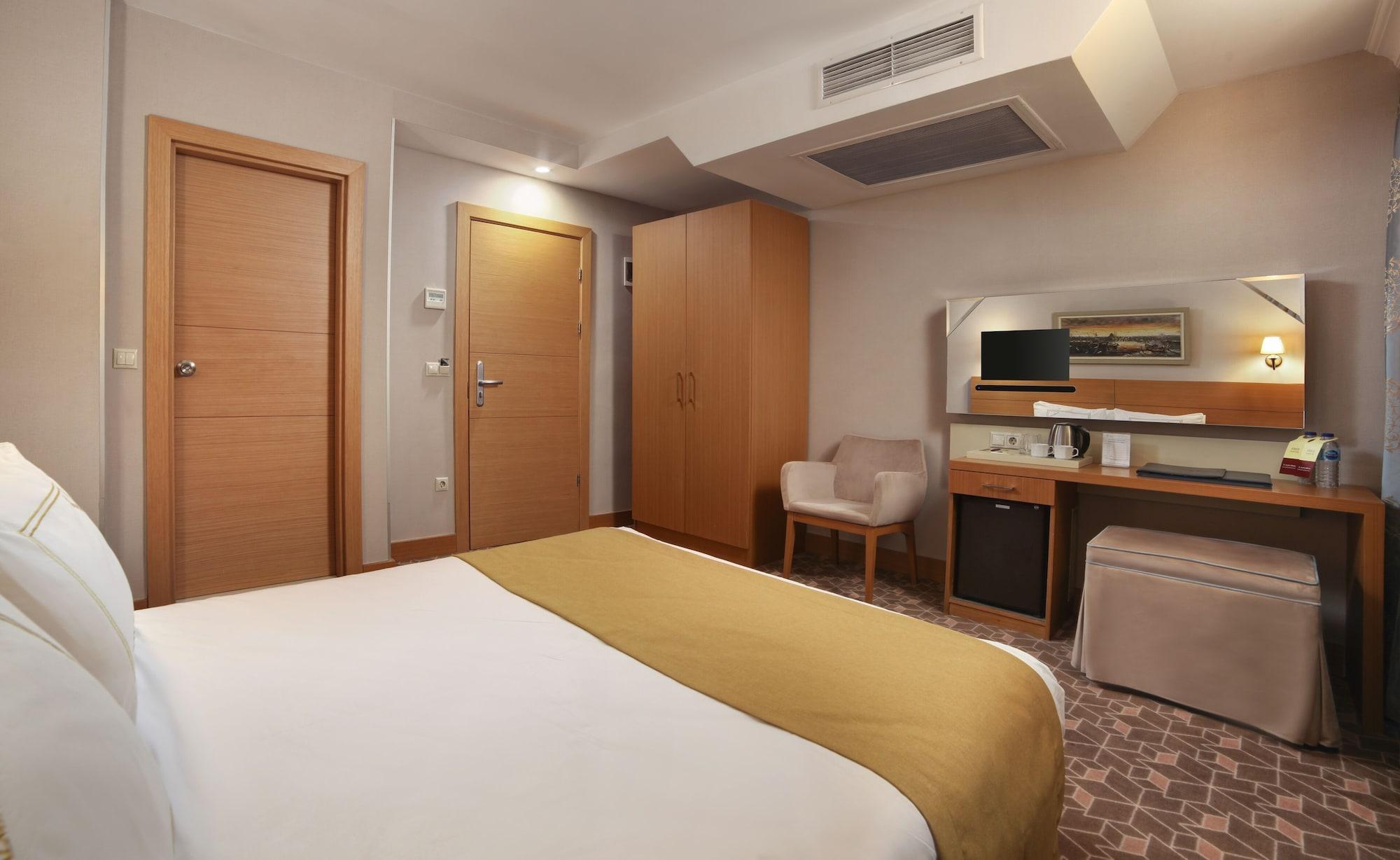 Almina - Special Class Hotel 4*
