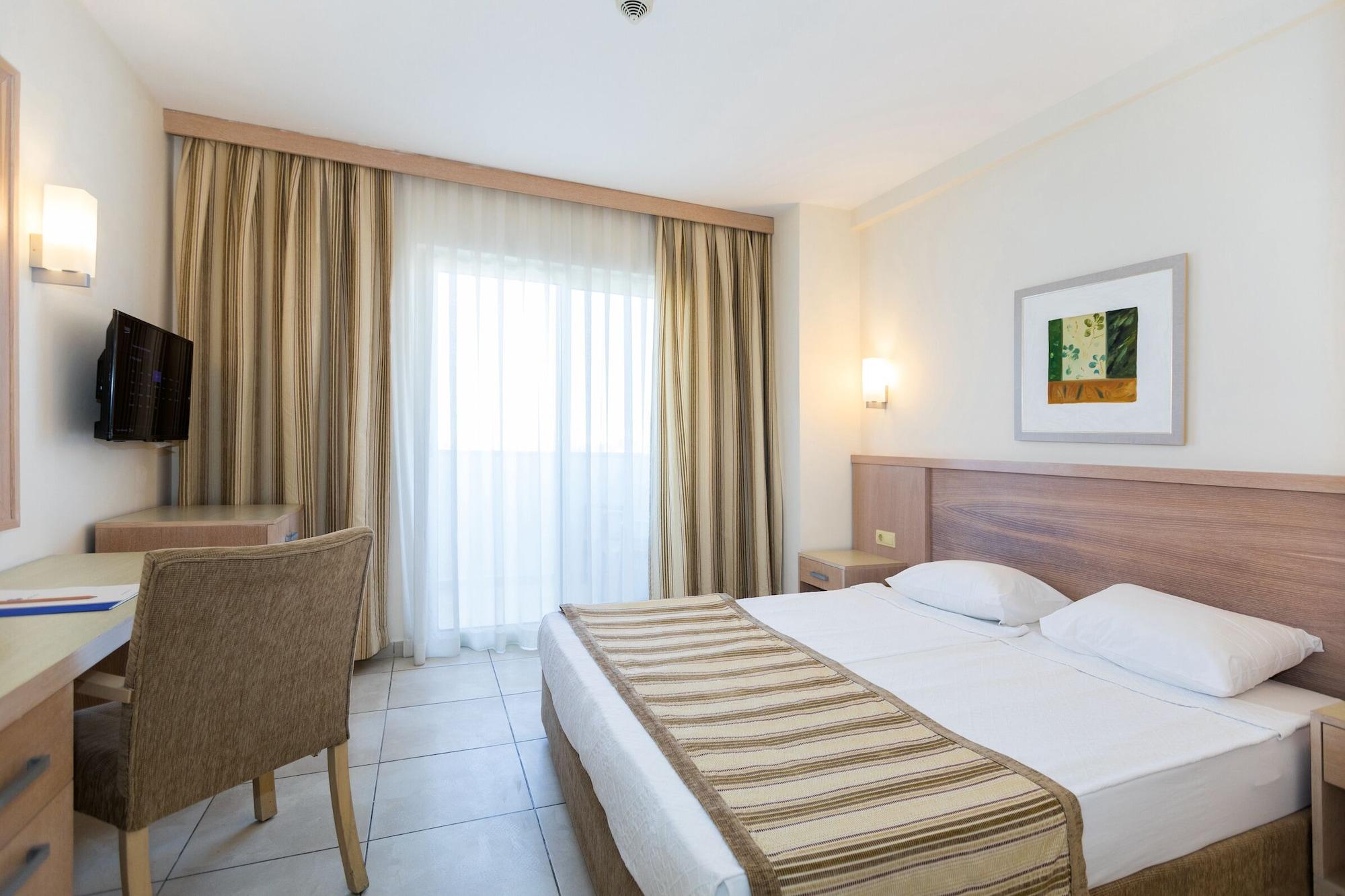 Resort Sural Side
