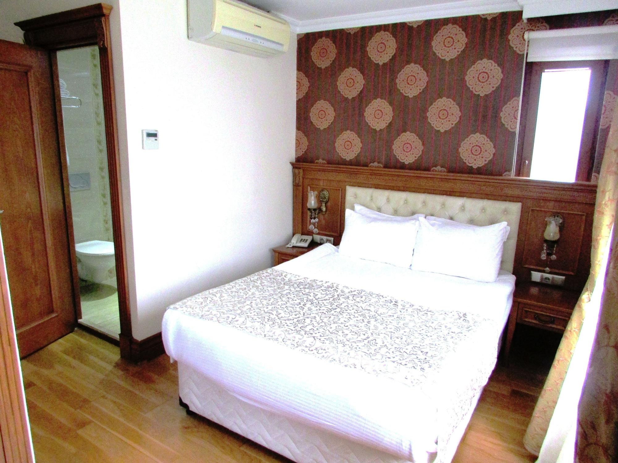 Lausos Sultanahmet 4*