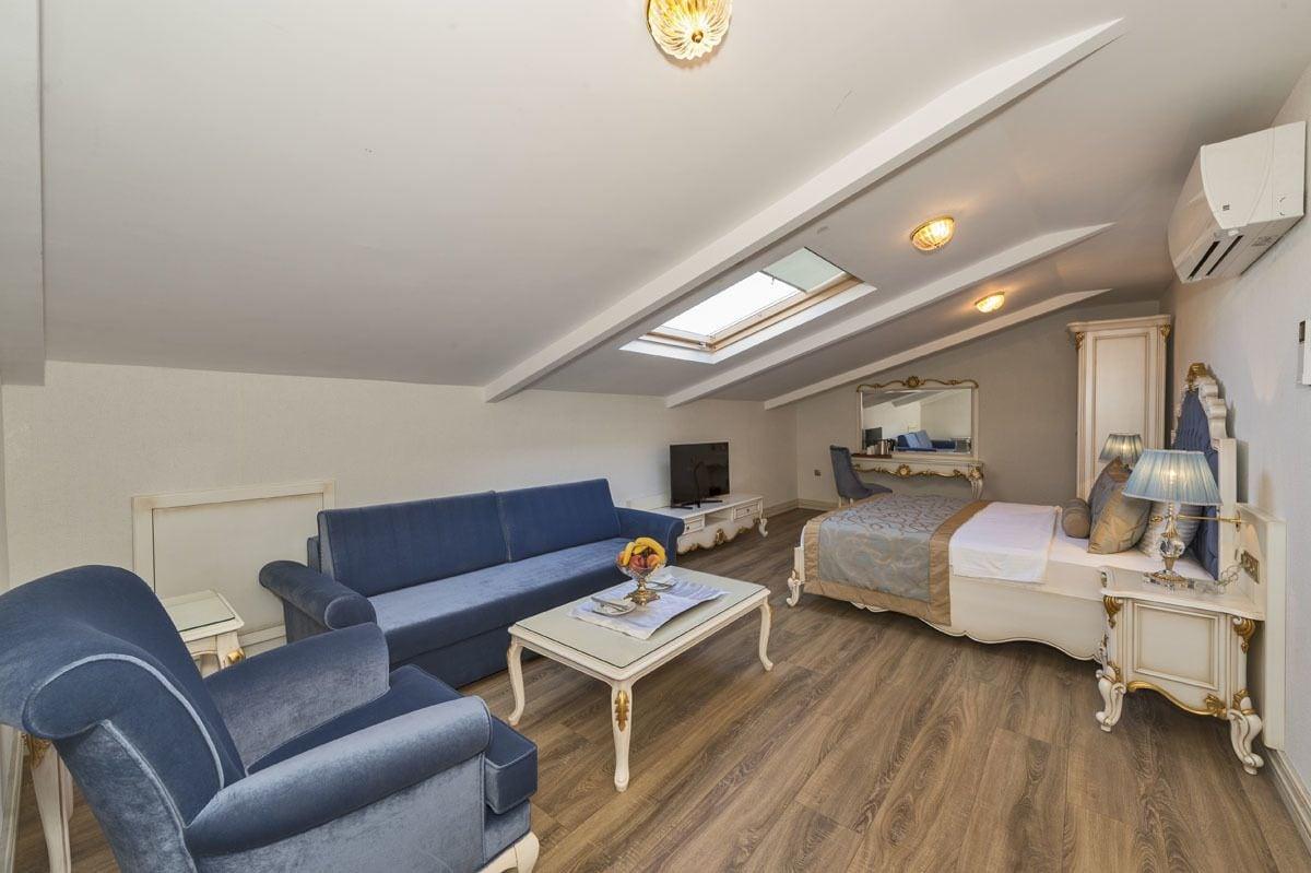 Hotel Glorious 4*