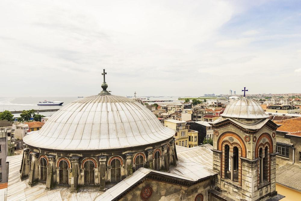 Sayeban Hotel