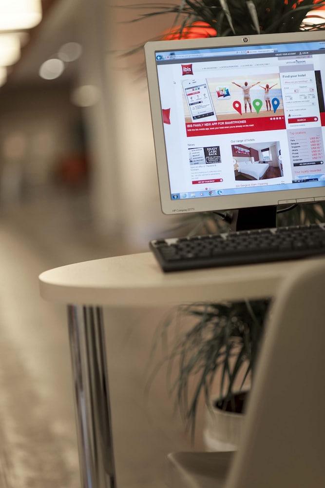 Ibis Esenyurt Hotel 3*