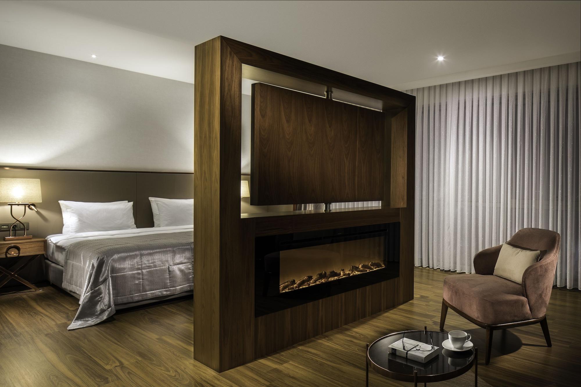 Hotel Lionel 5*