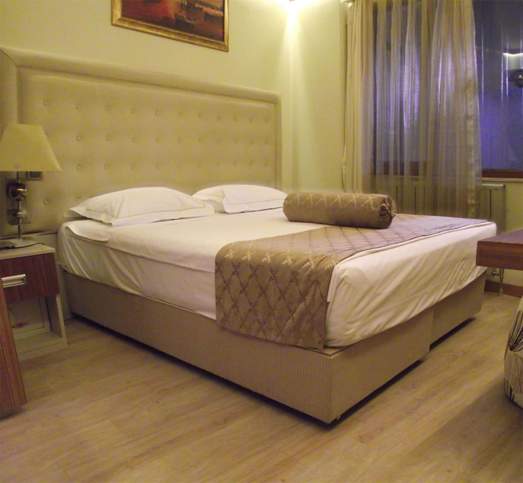 Galata Palace Hotel 2*
