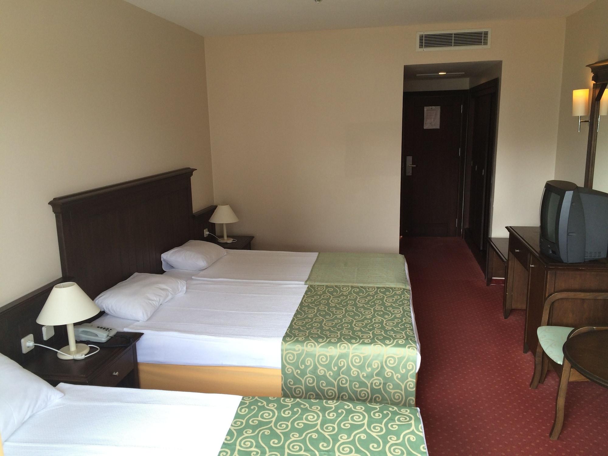 Palm D'or Hotel 4*