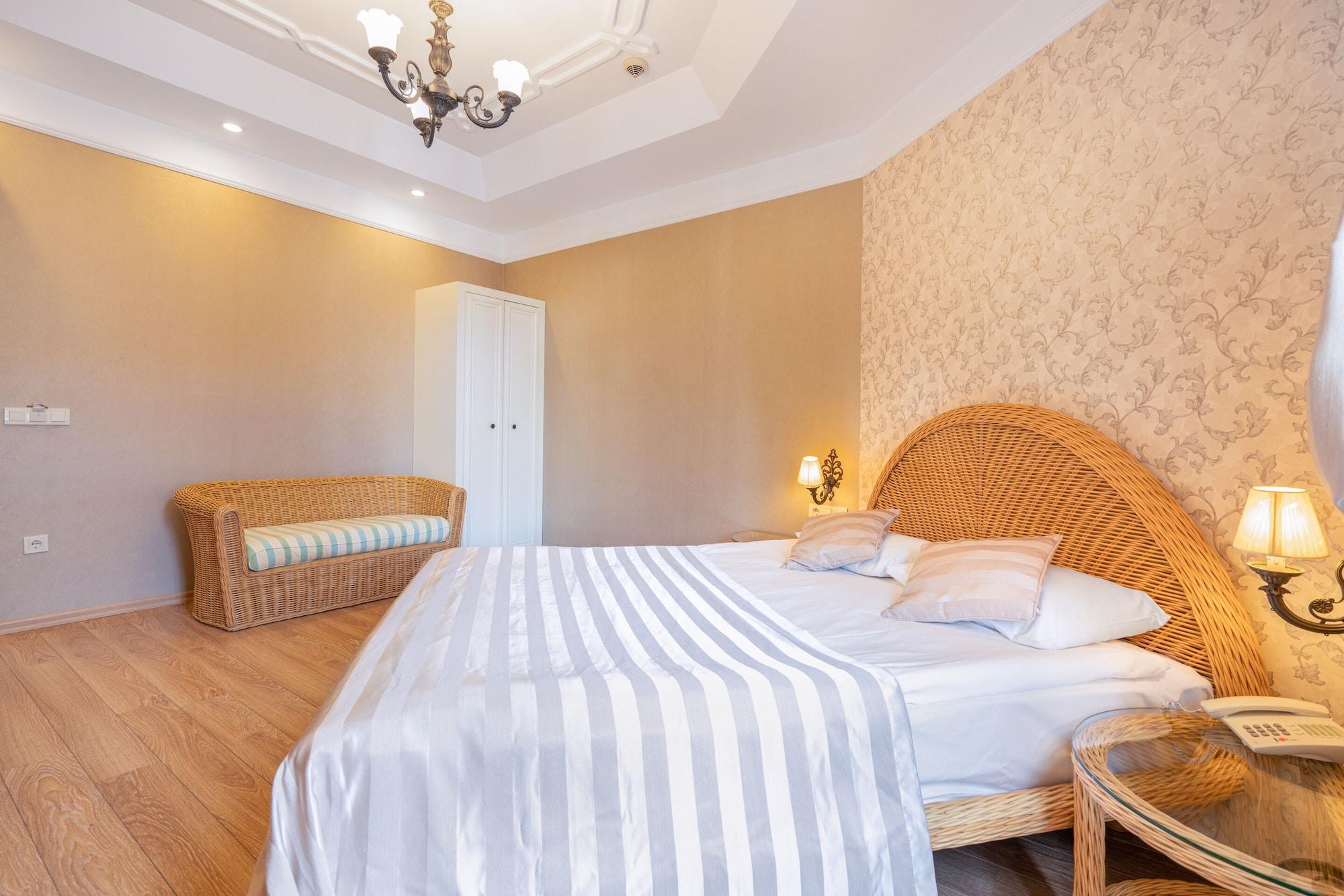 Aspen Kaleici 4* Antalya