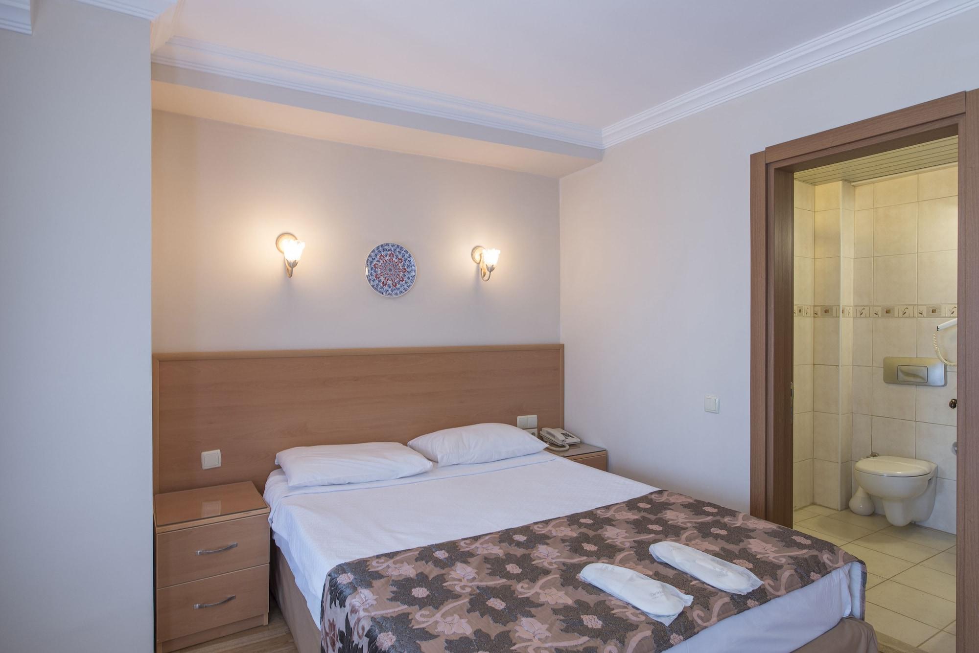 Hotel Deniz 3*