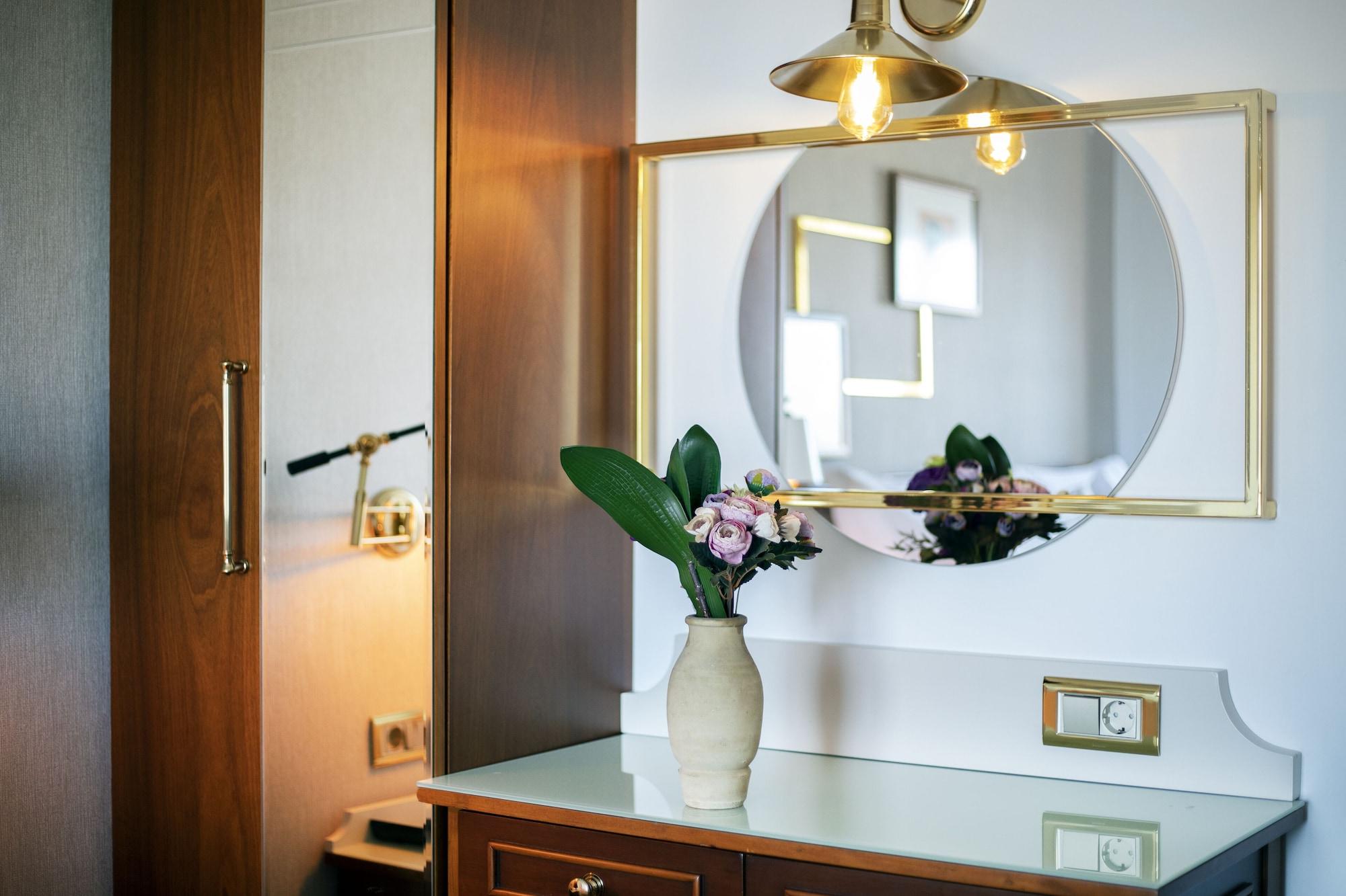 Hotel Orient Express & Spa By Orka