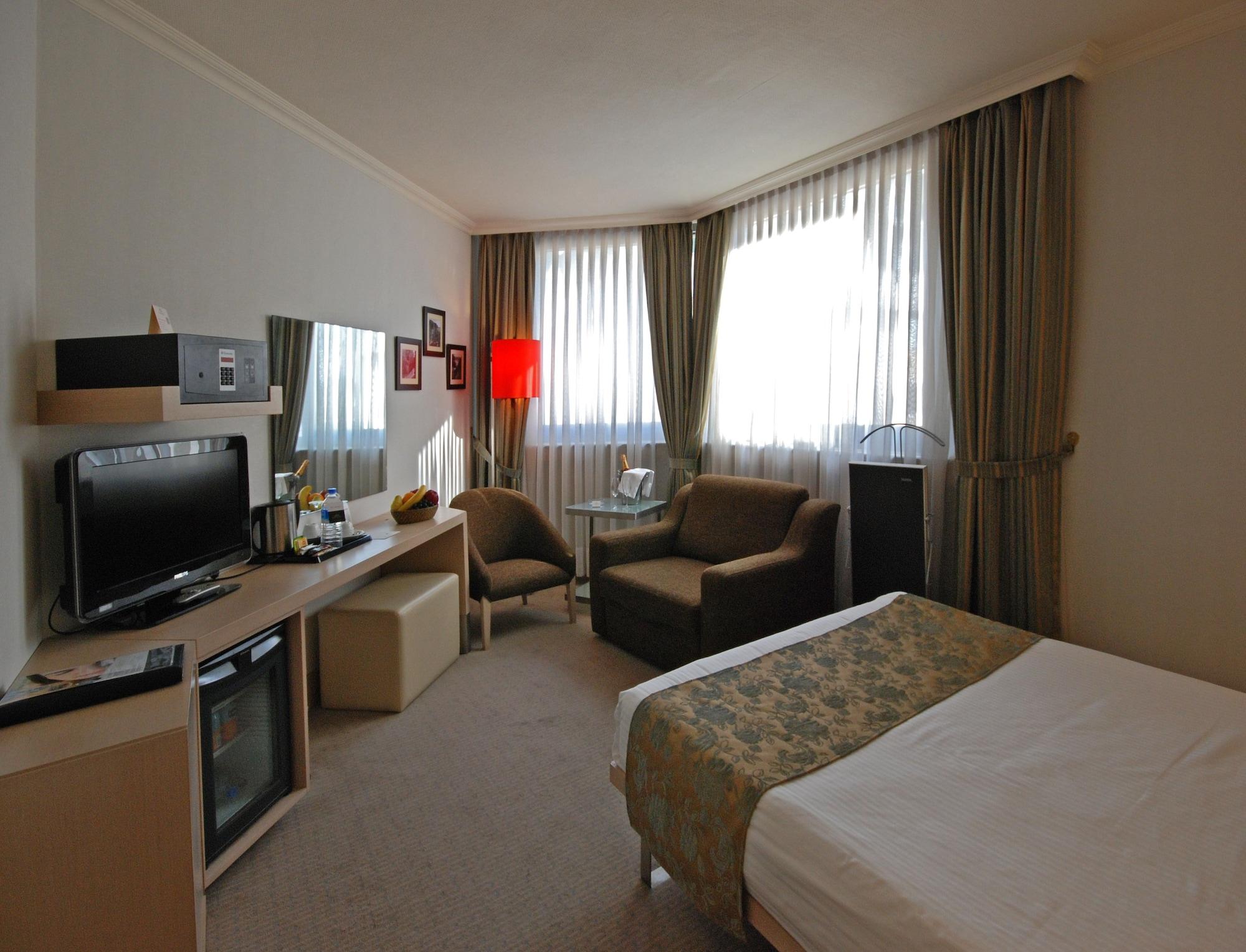 Eresin Taxim & Premier Hotel Istanbul