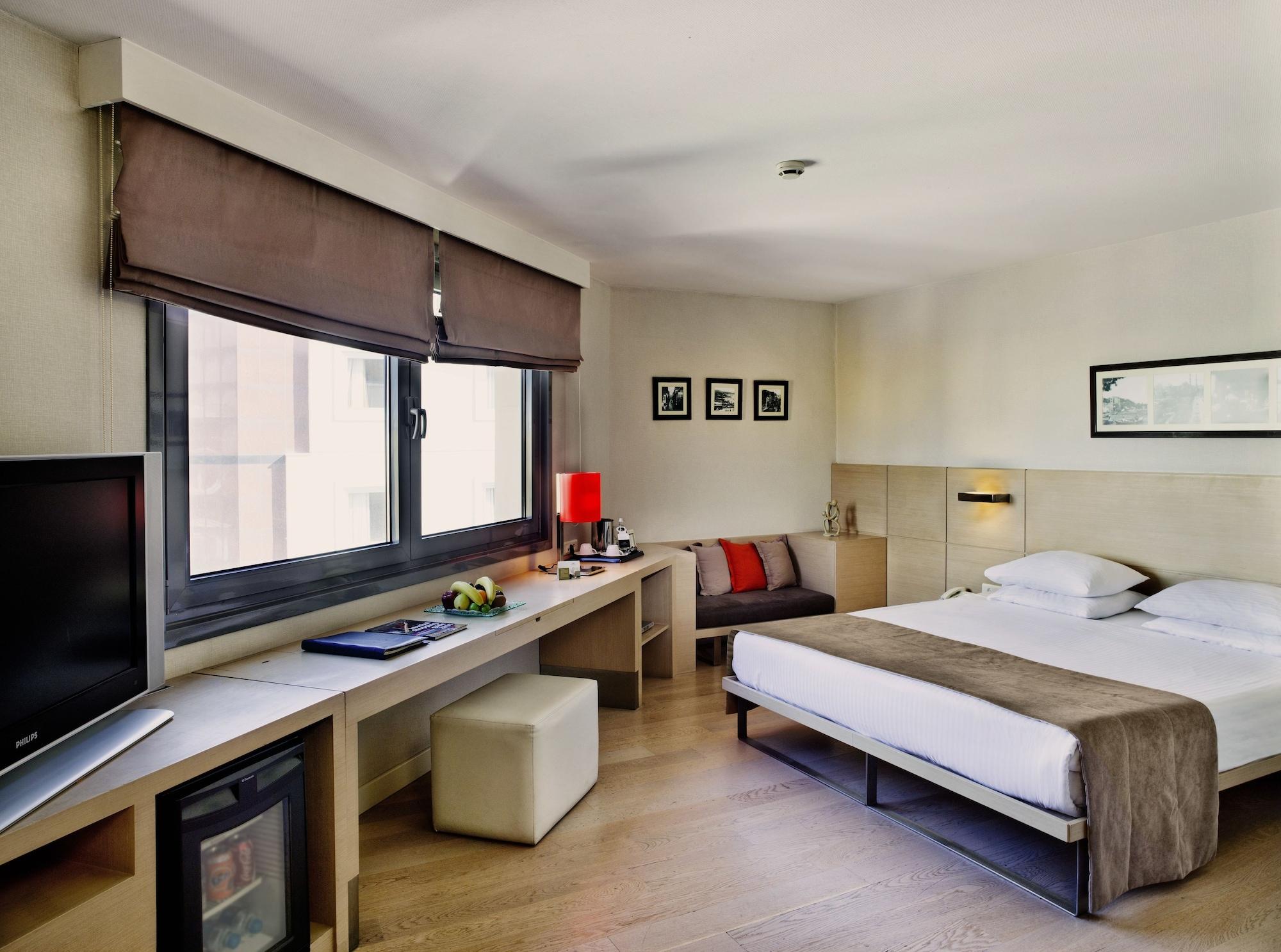 Eresin Taxim & Premier Hotel