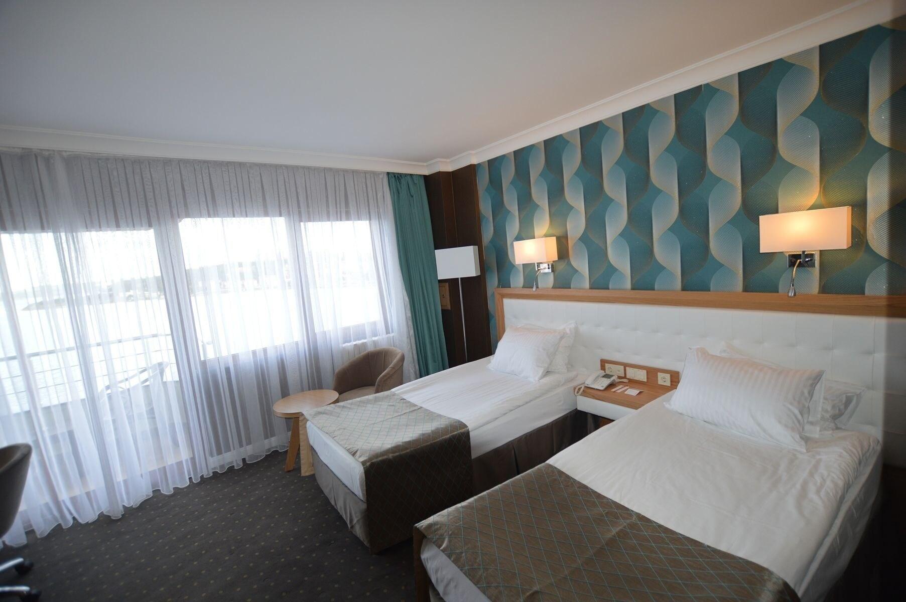 Akol Hotel 4*