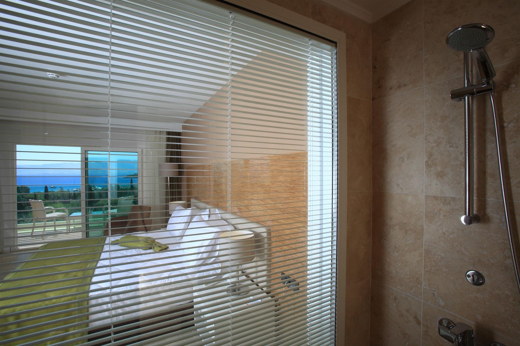 Resort Bellazure 4*