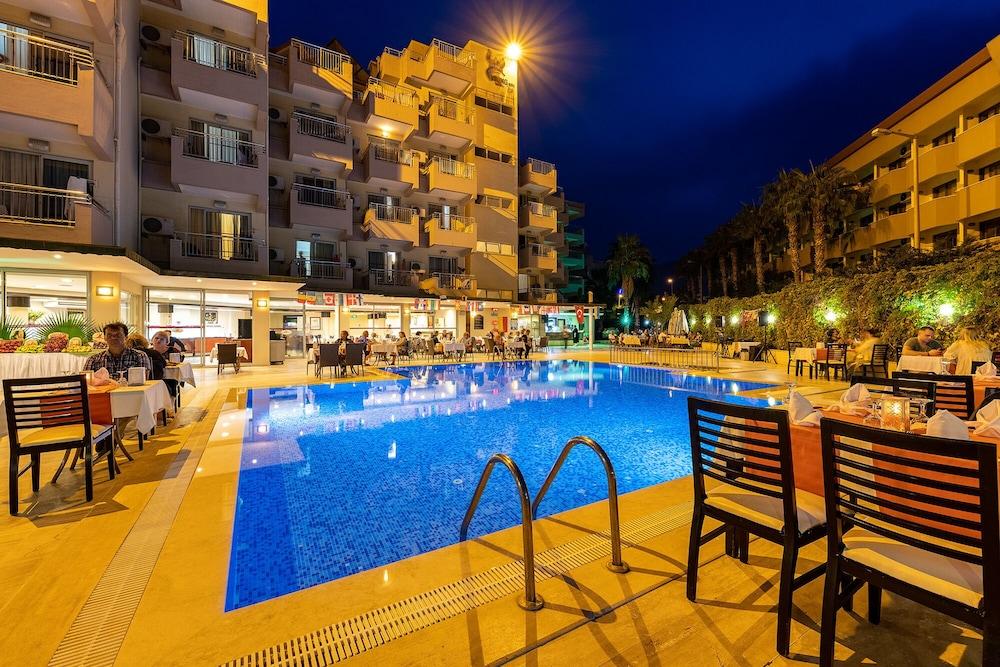 Hotel Viking Nona 4*
