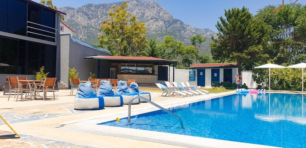 Erendiz Garden Hotel 3*