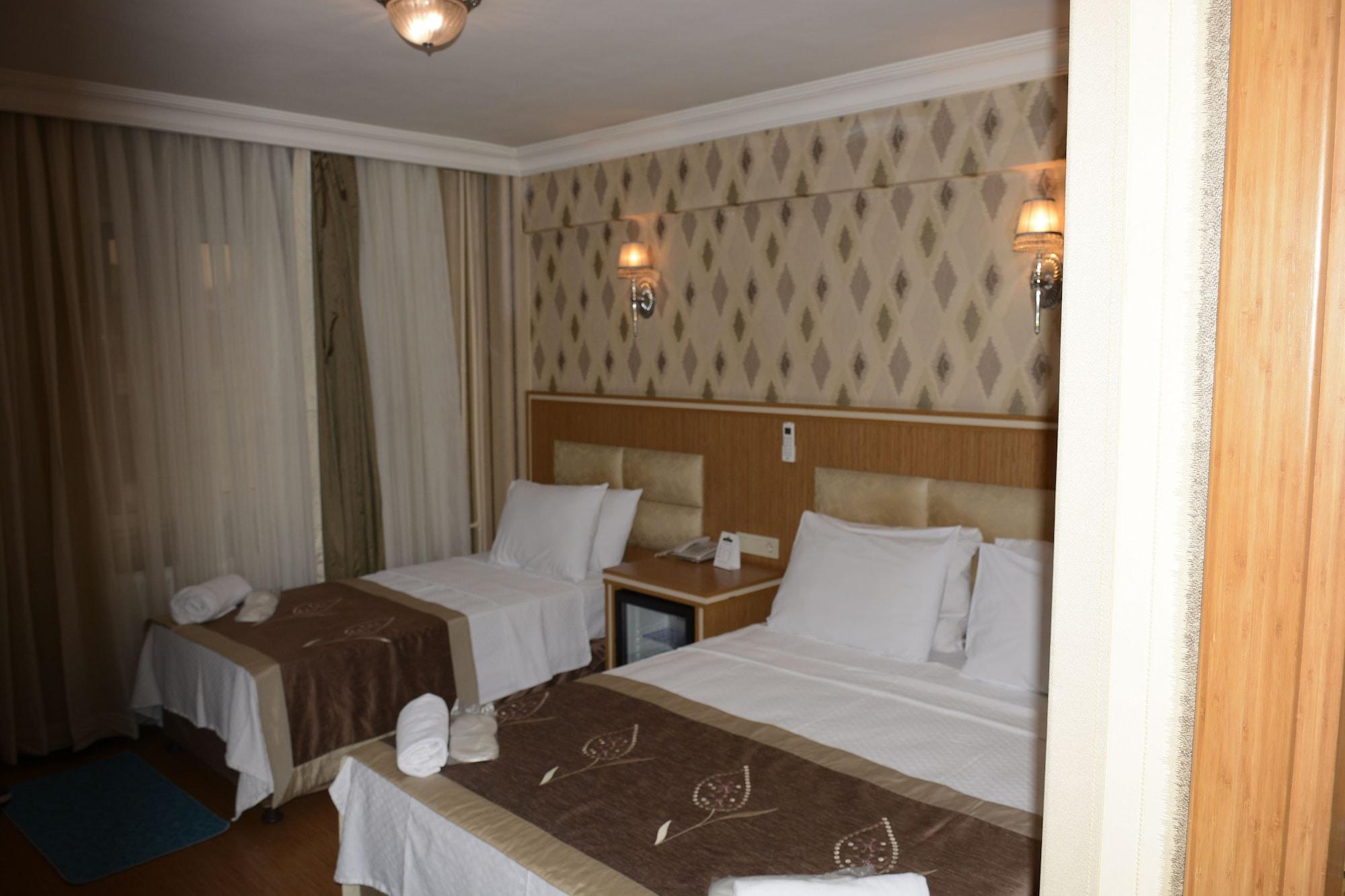 Hotel Hermanos