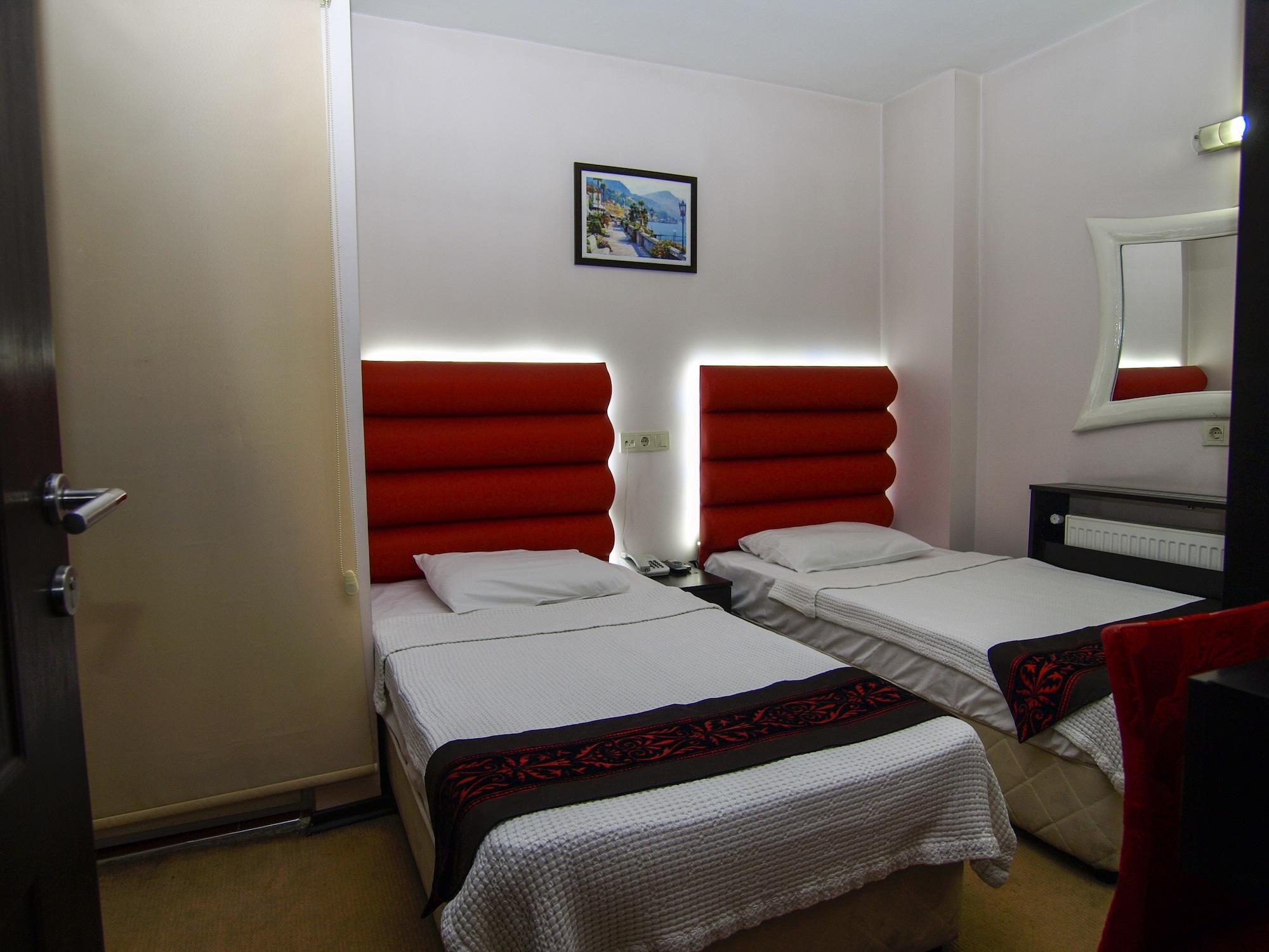 Timya Hotel 2*