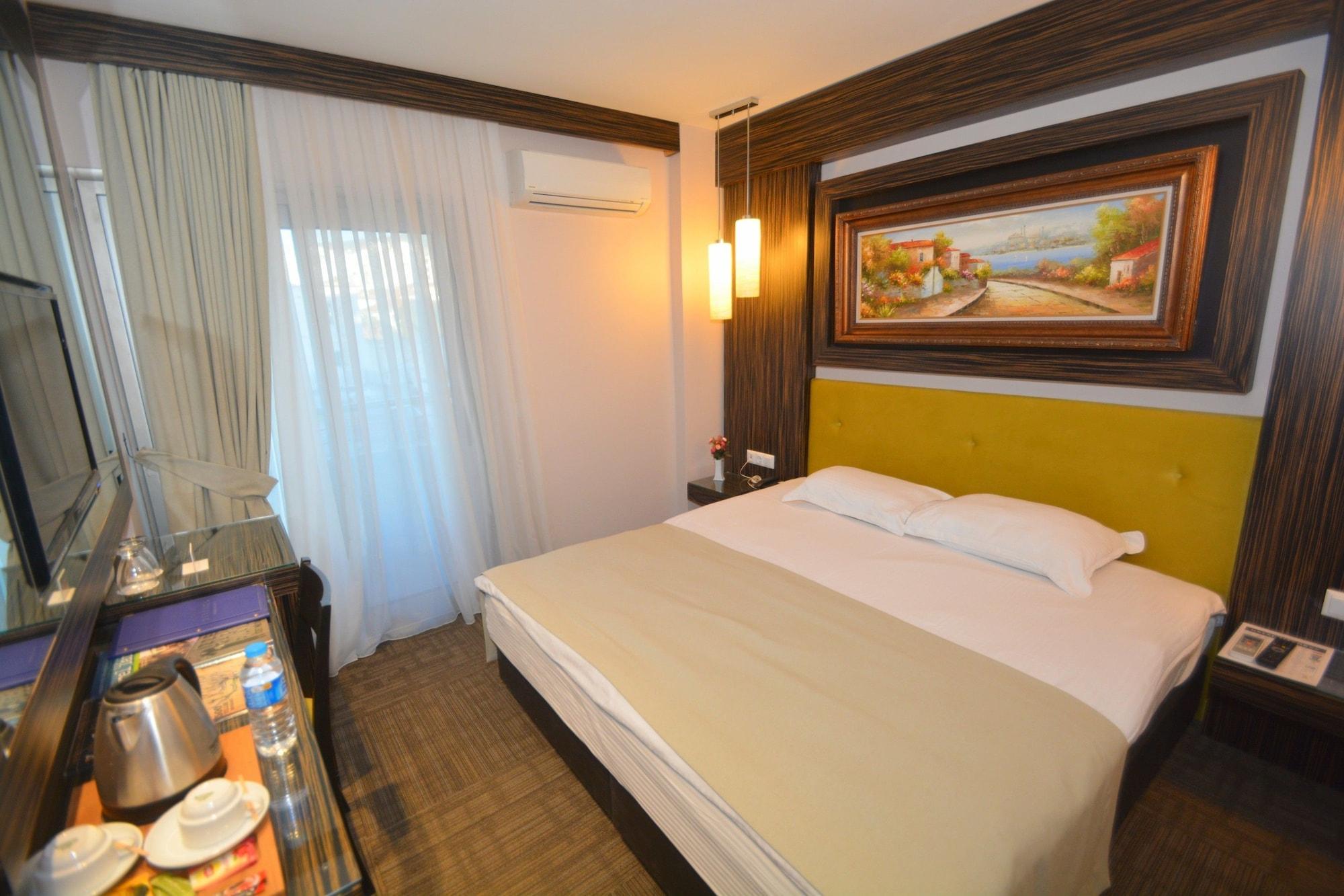 Hotel Istankoy 3*