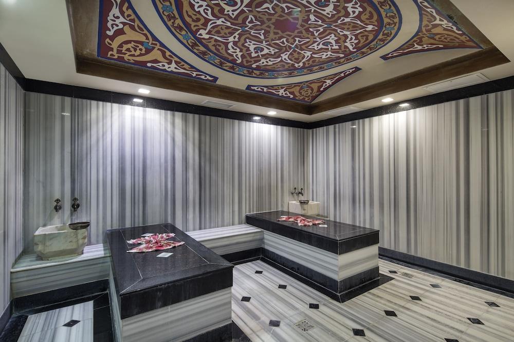 Crystal Paraiso Verde & Spa 5* Bogazkent