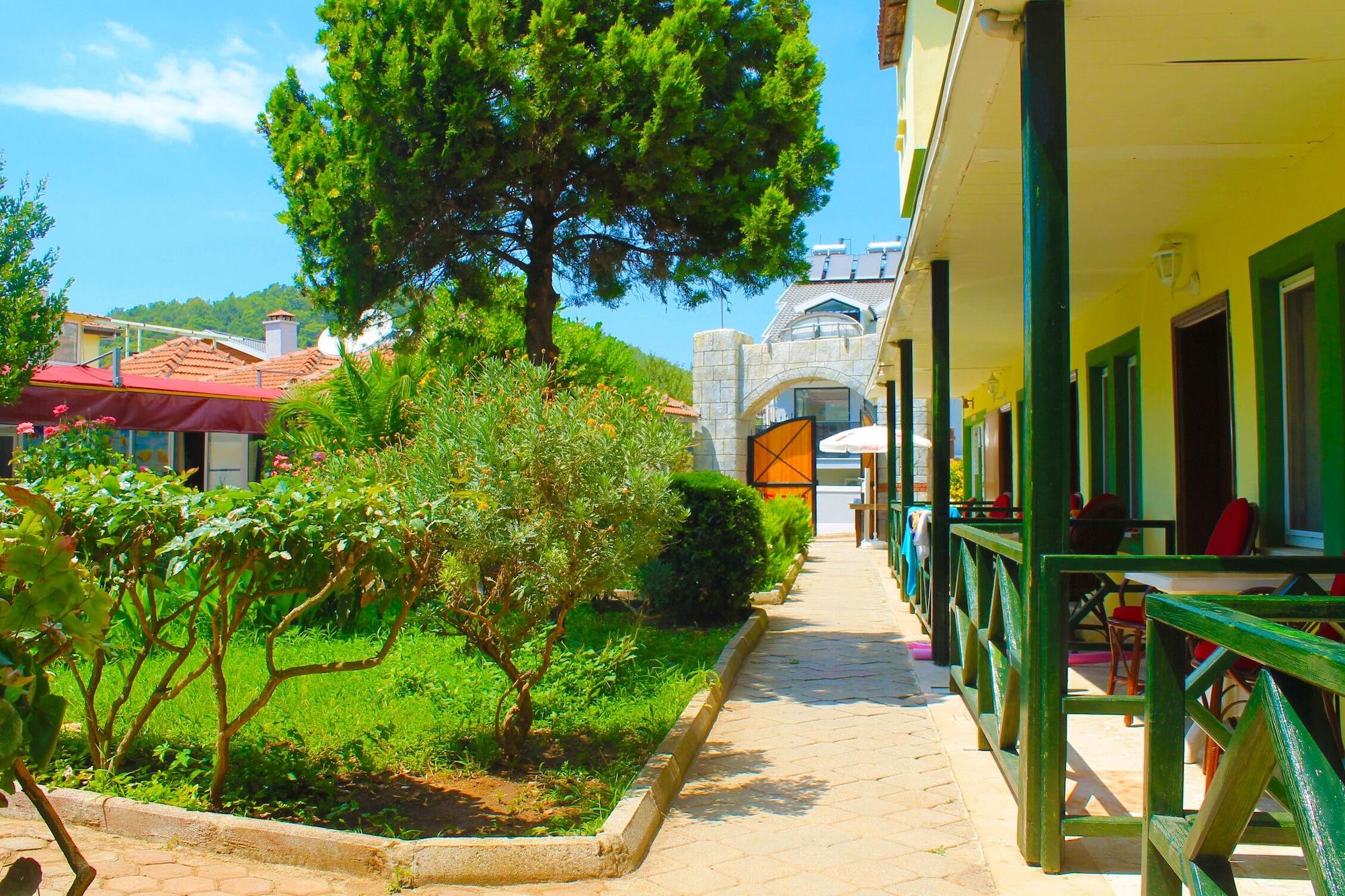 Carmina Hotel Oludeniz