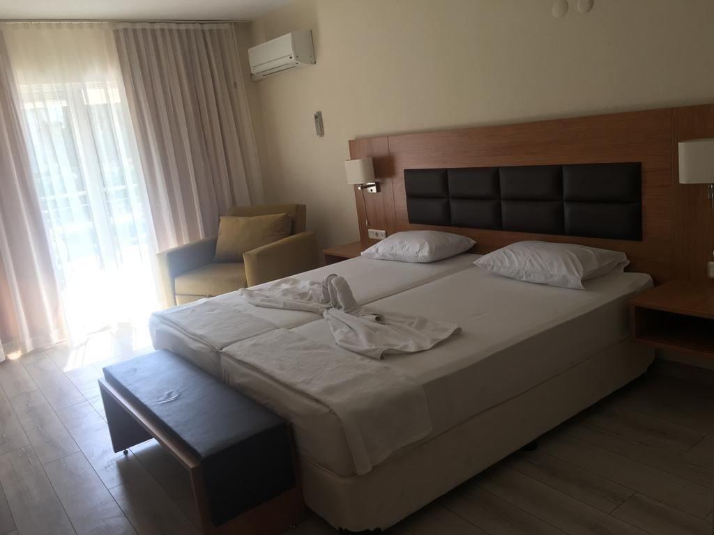 Hotel Begonville (adults Only)