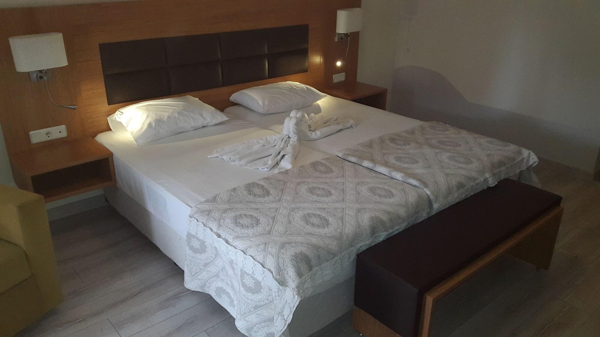 Hotel Begonville (adults Only)