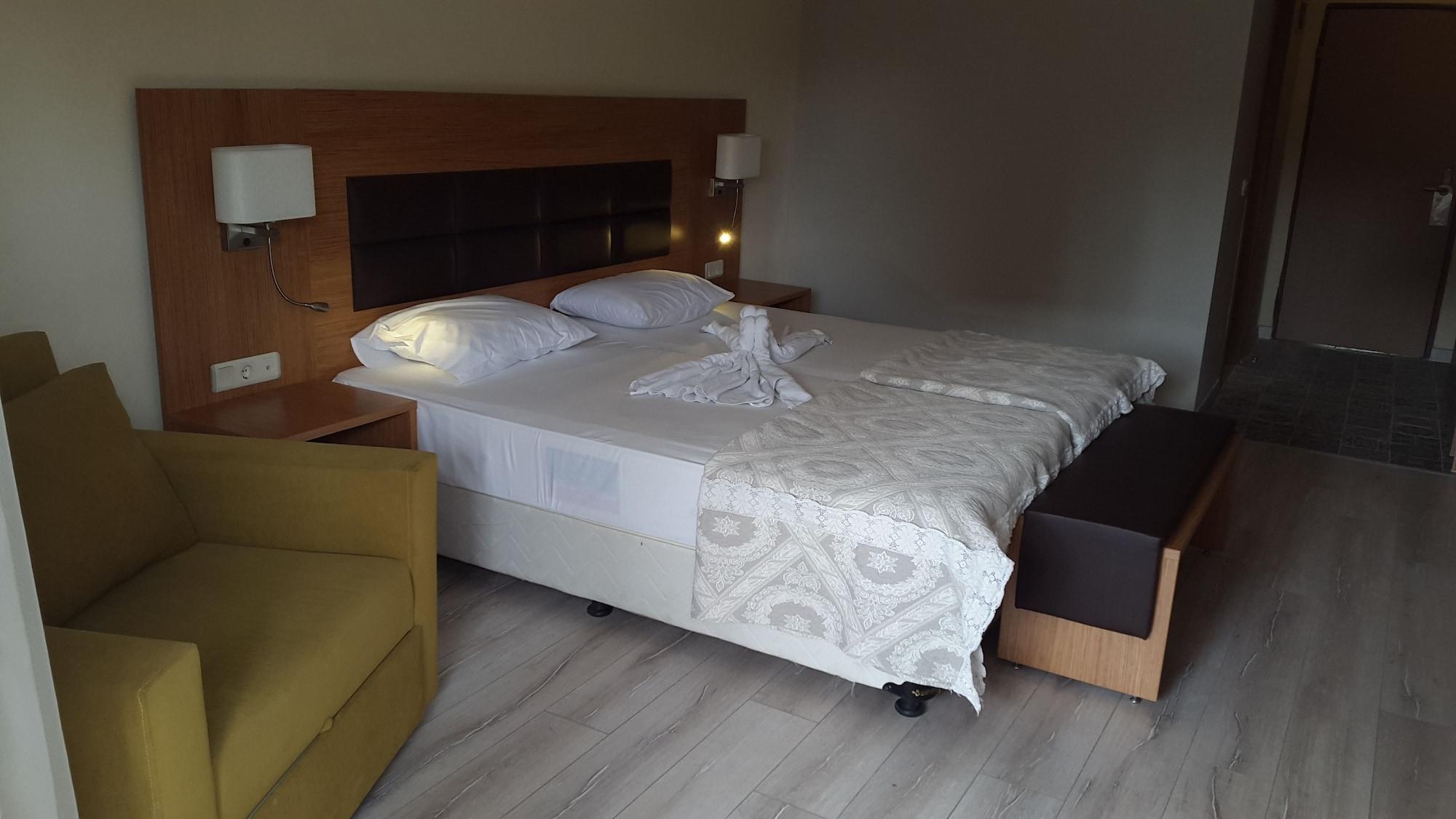 Hotel Begonville (adults Only) 3*
