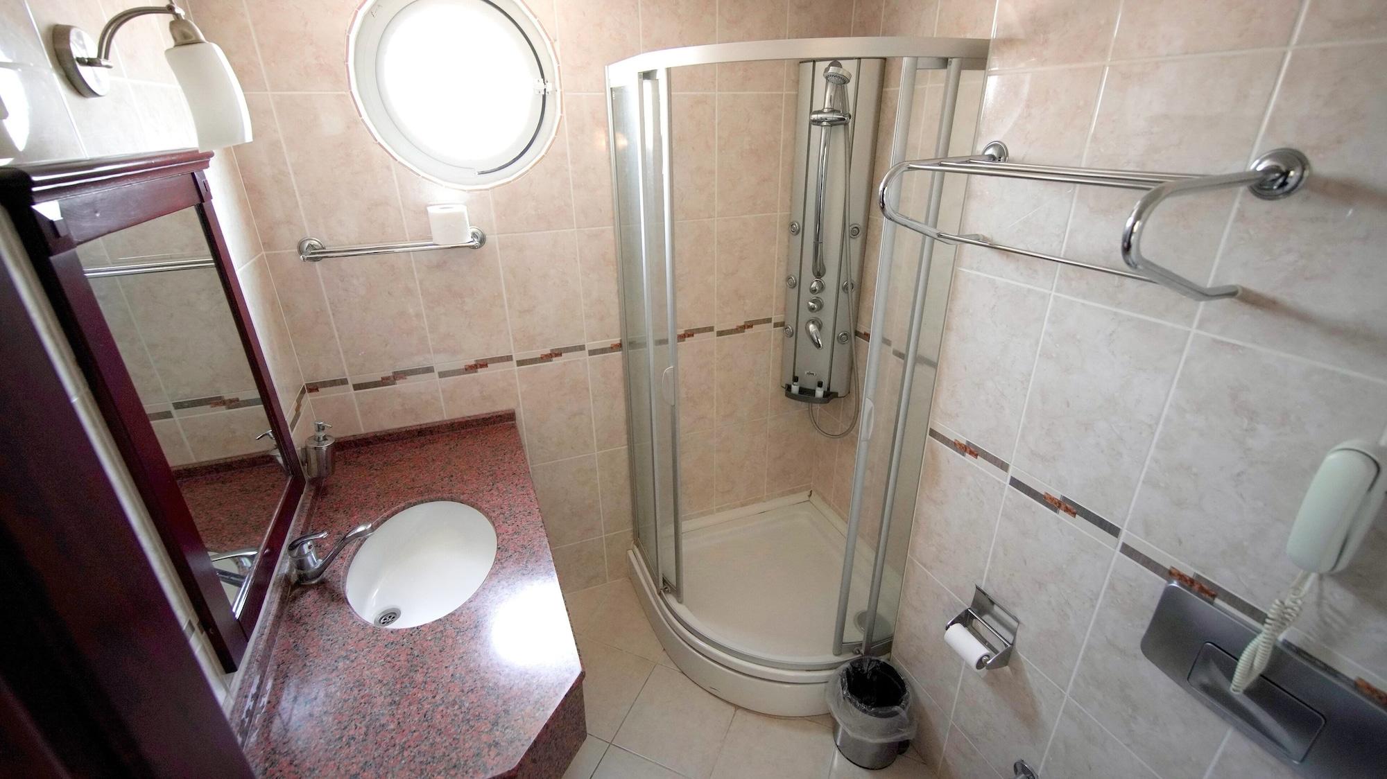 Hotel Alkan