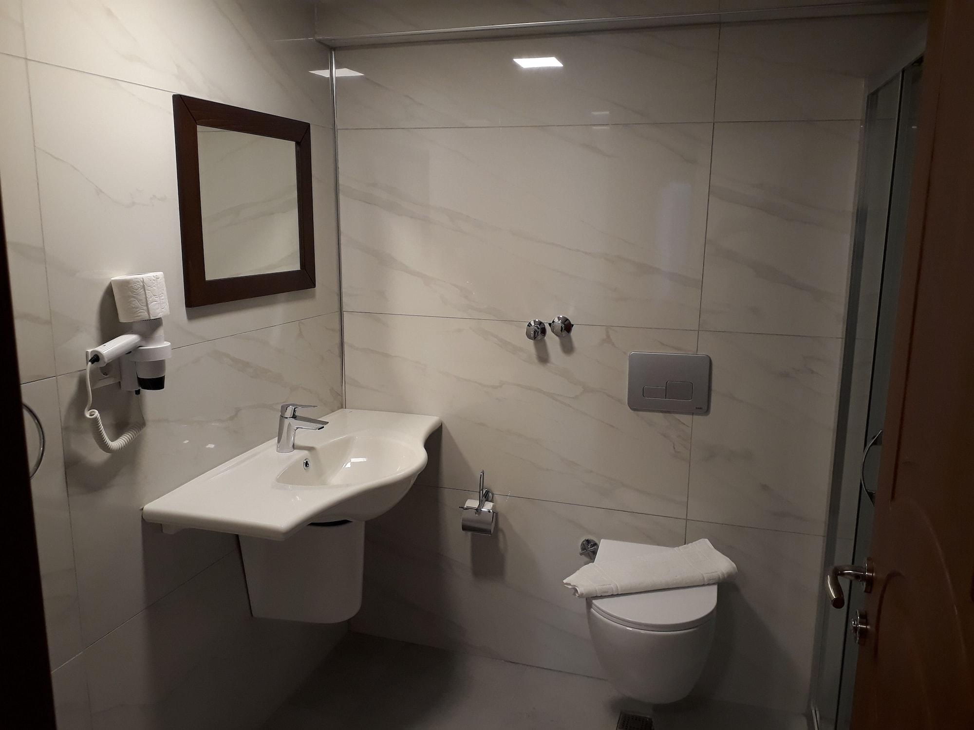 Hotel Alkan 3*