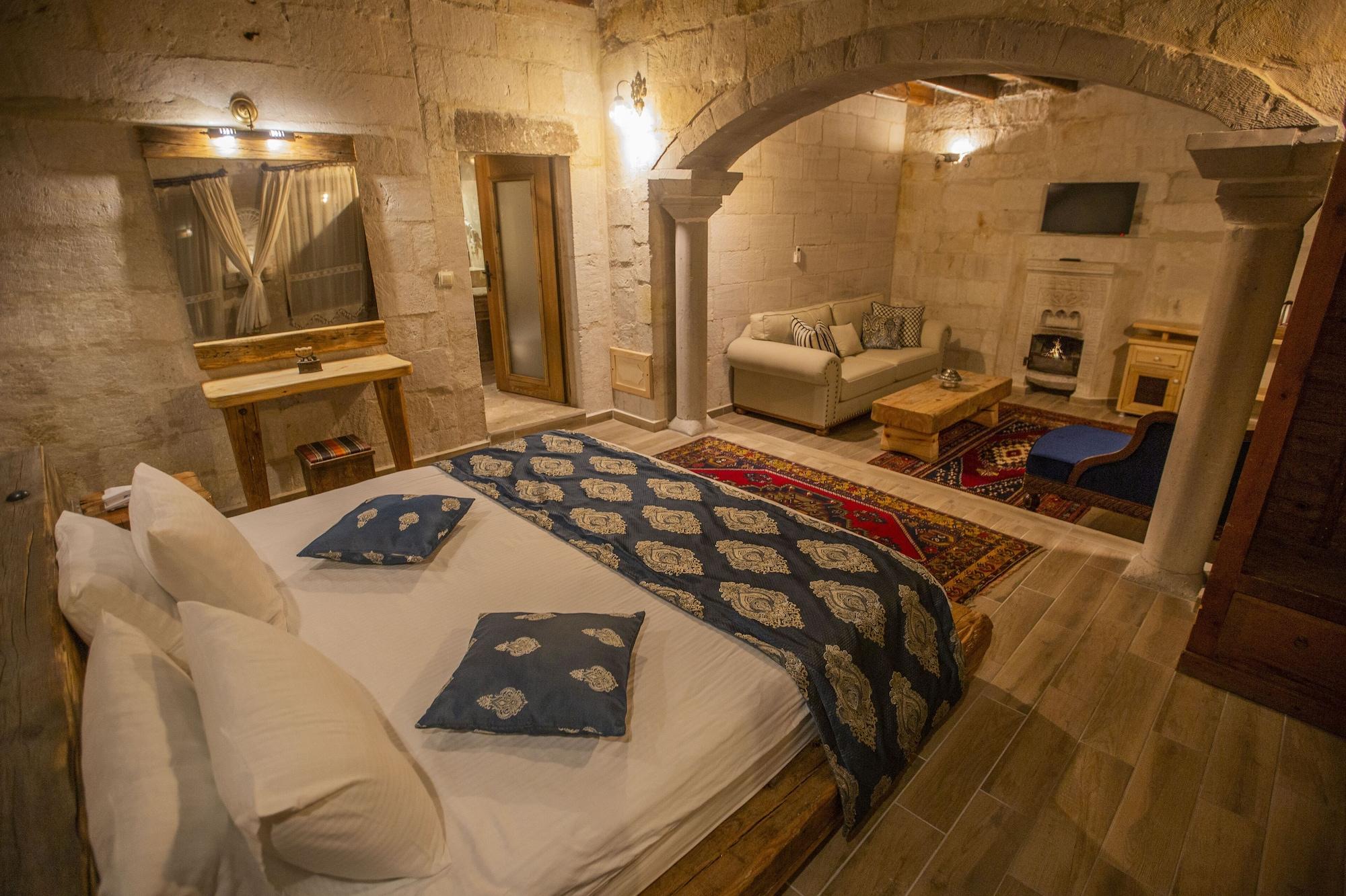Divan Cave House Hotel 4*