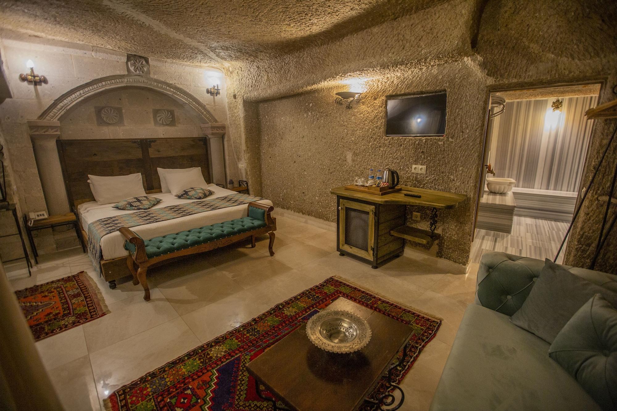 Hotel Divan Cave House