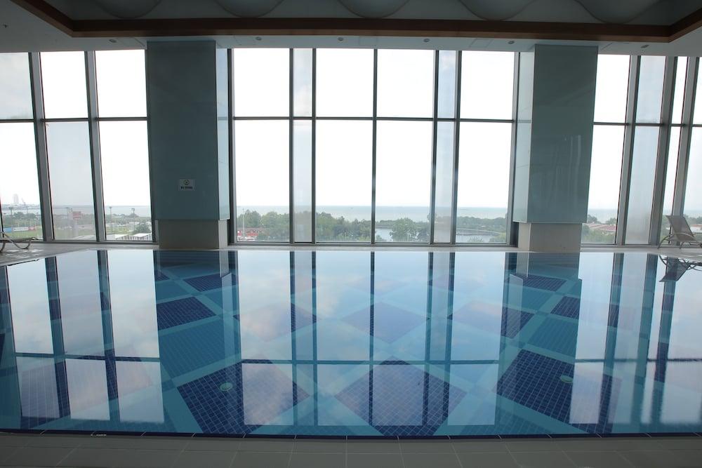 Hotel Anemon Grand 5*