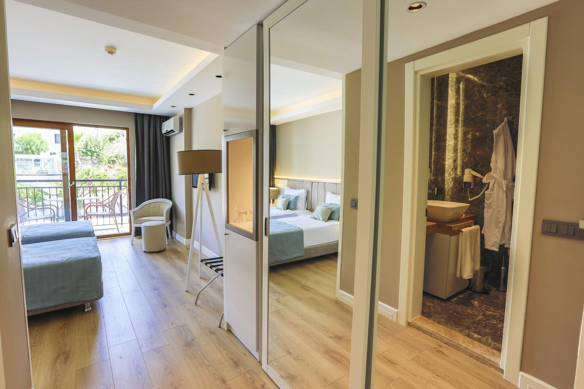Istanbul Palace Hotel