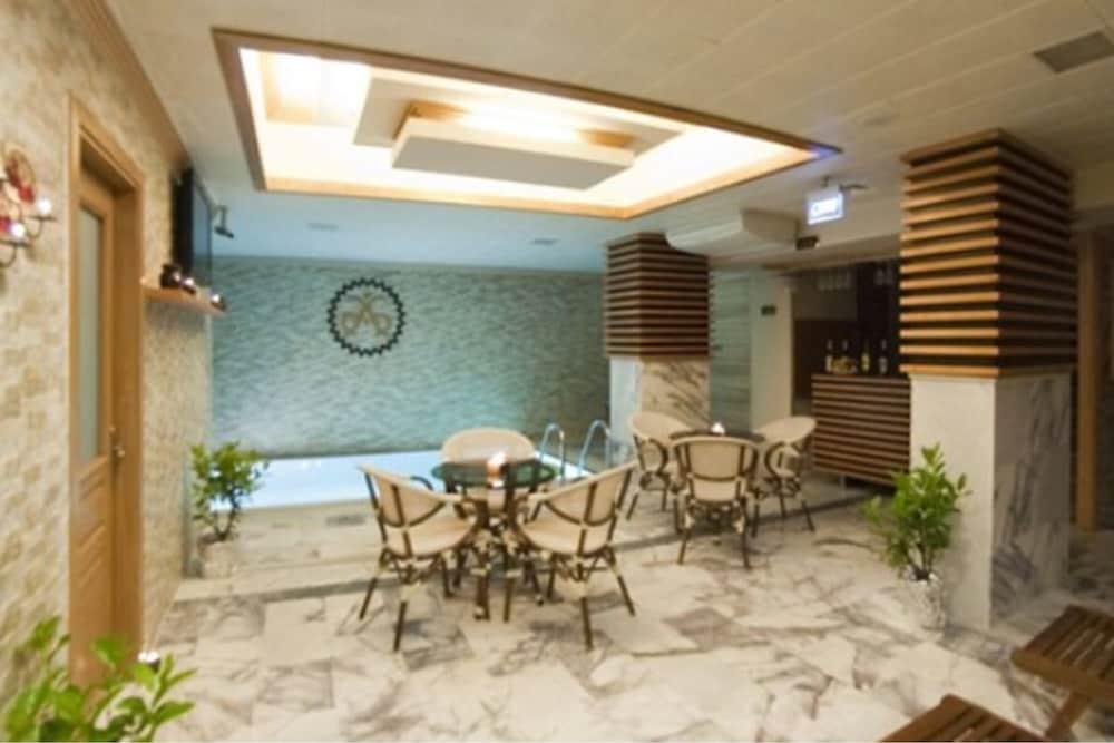 Marlight Boutique Hotel 4*