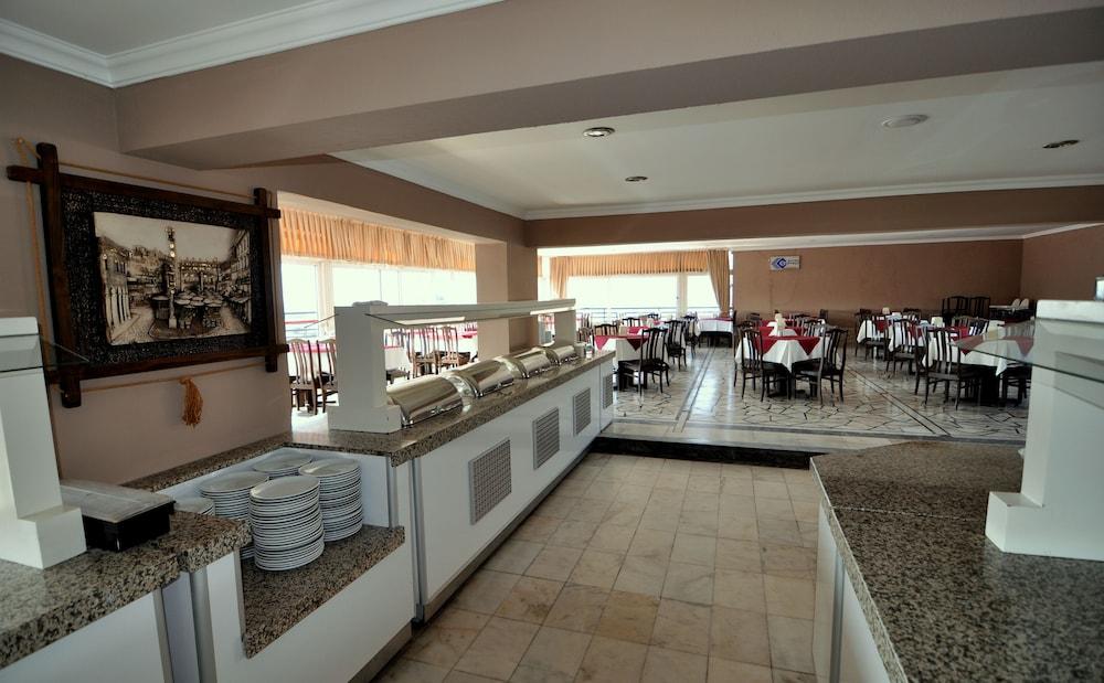 Hotel Surtel Kusadasi
