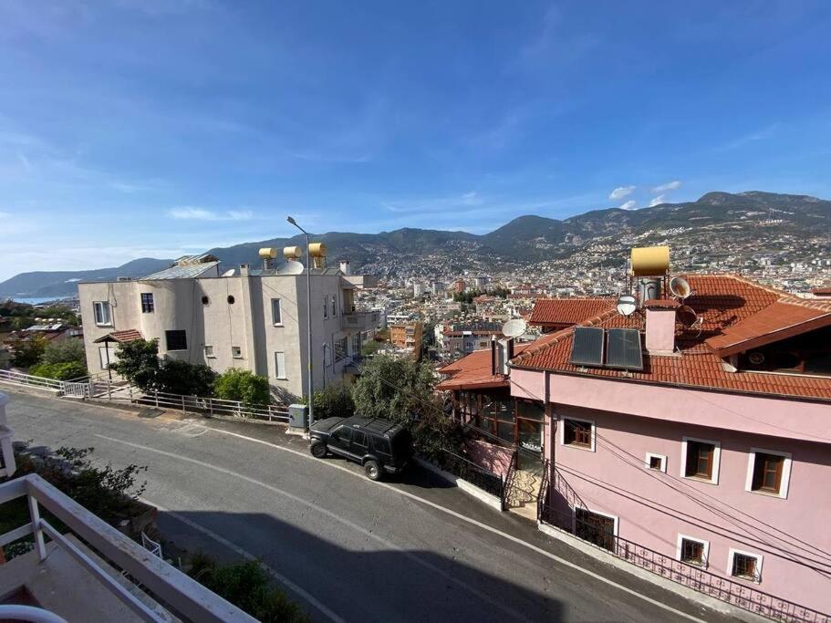 Duplex House On The Castle Road With A Seaview Holiday home *