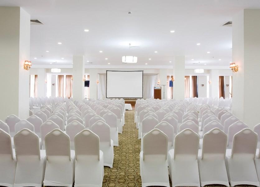 Resort The Green Park 4*