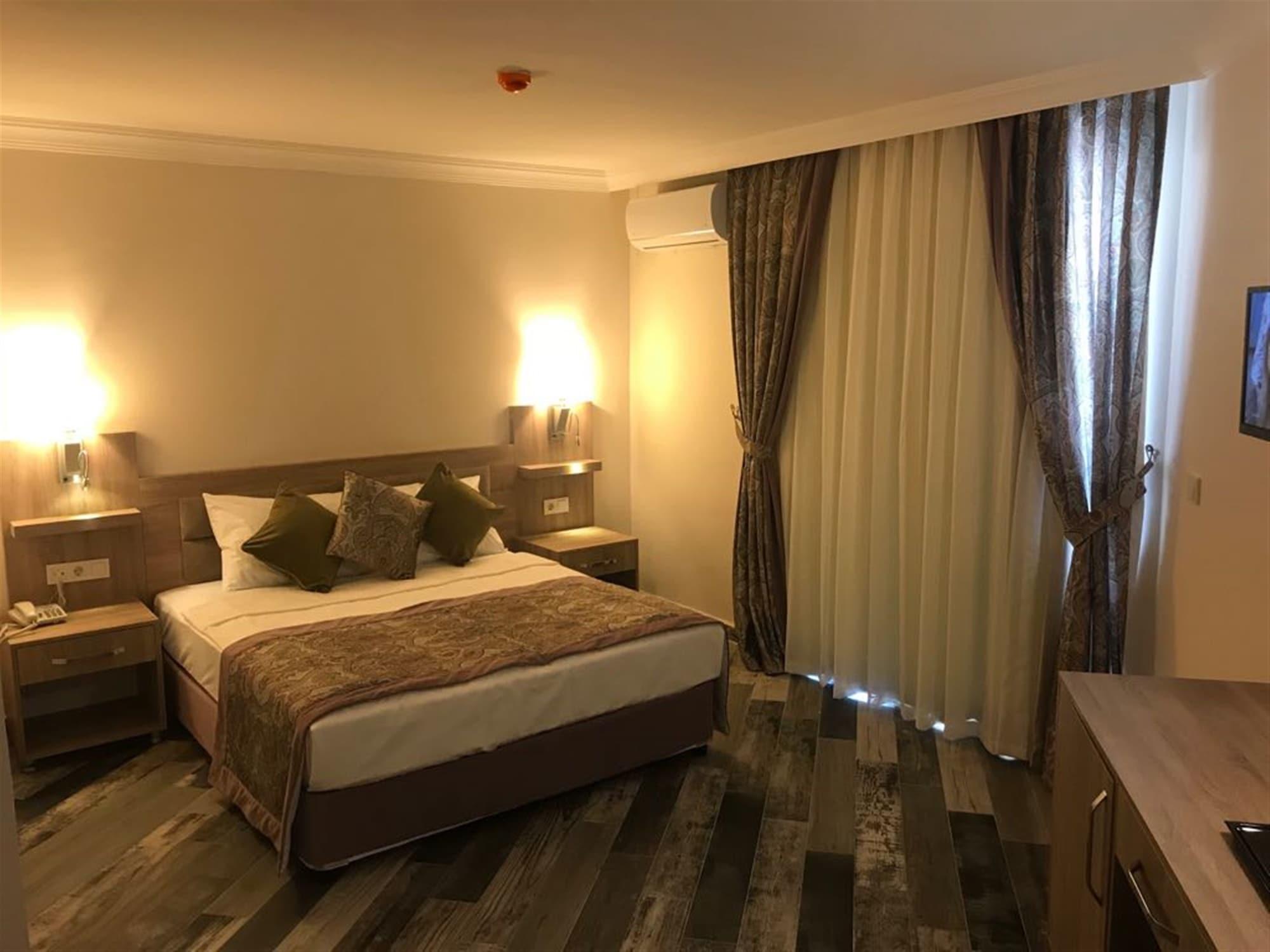 Hotel Arsi Enfi 4*