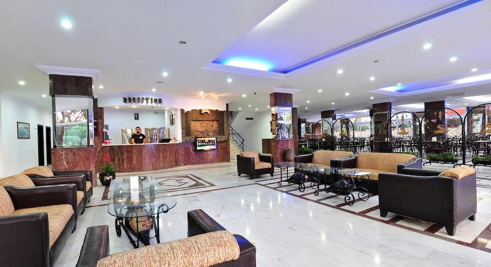Hotel Kleopatra Sunlight 3*