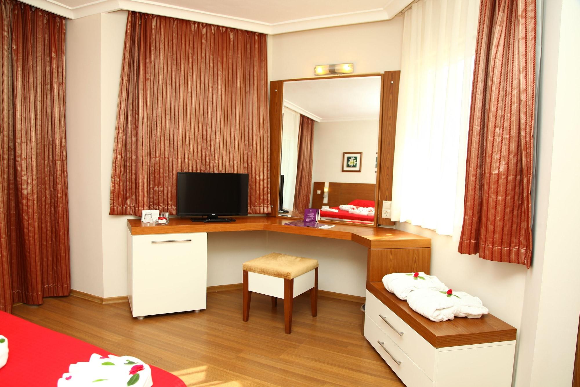 Queen's Park Le Jardin Resort Kemer