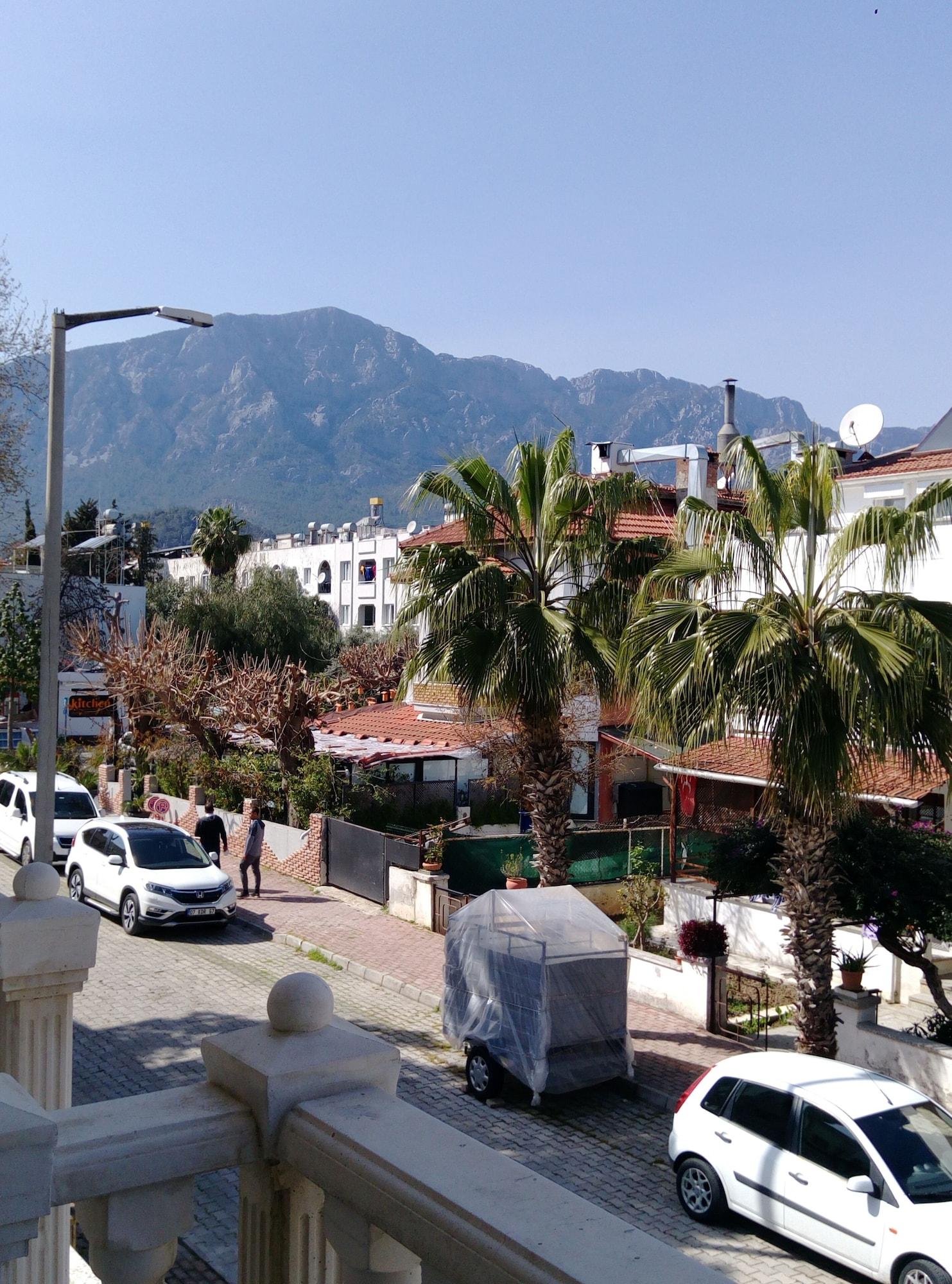 Dinara Kemer