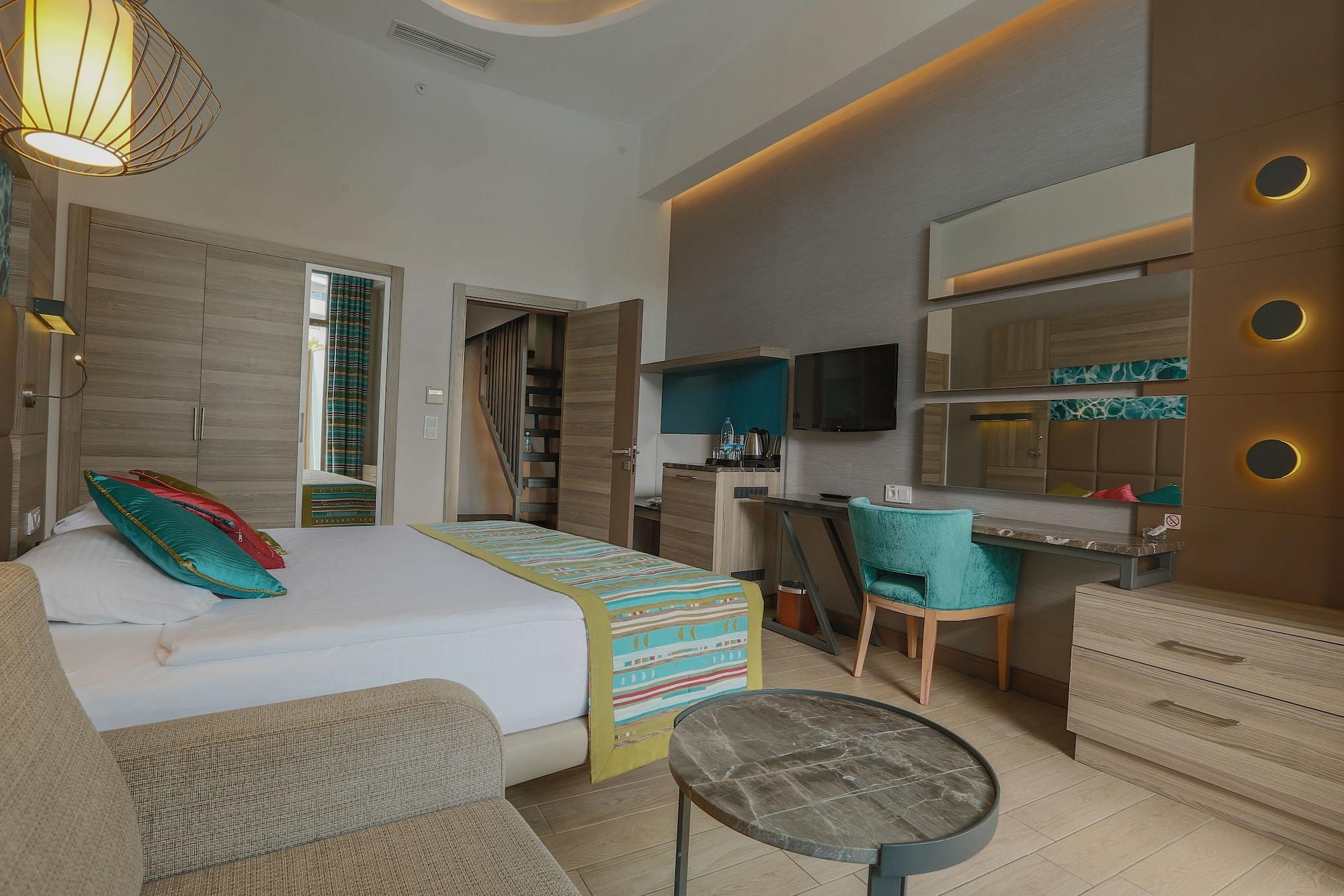 Hotel Long Harmony Turkler