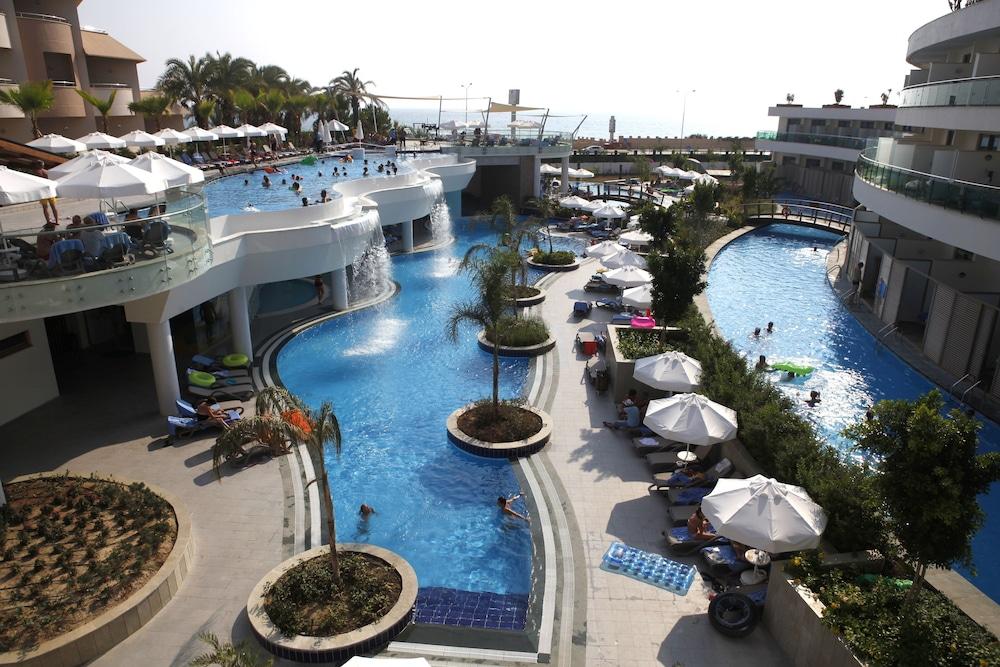 Hotel Long Harmony