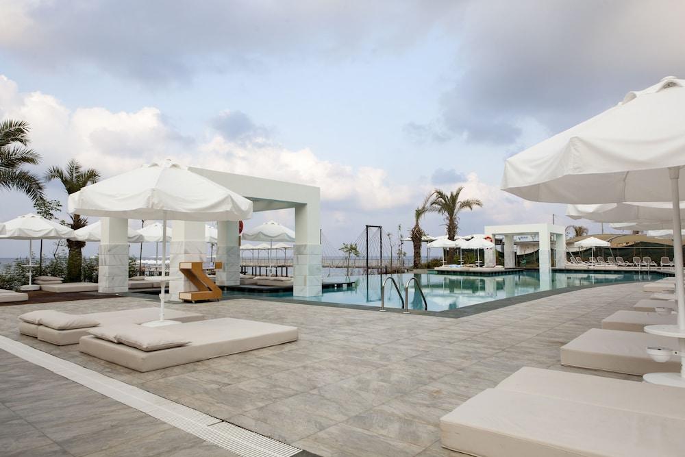 Long Harmony Hotel 5*