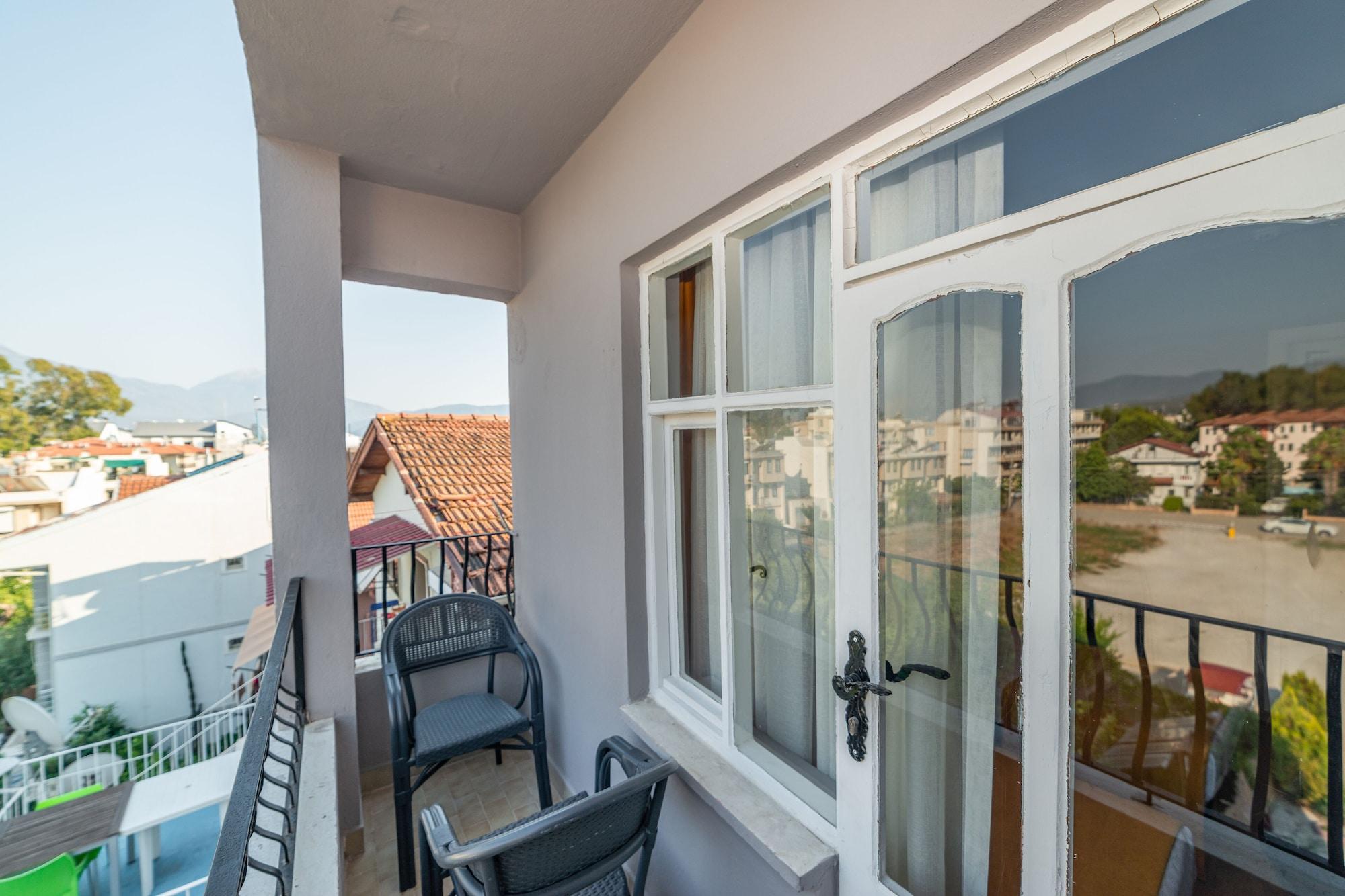 Hotel Yasemin 3*